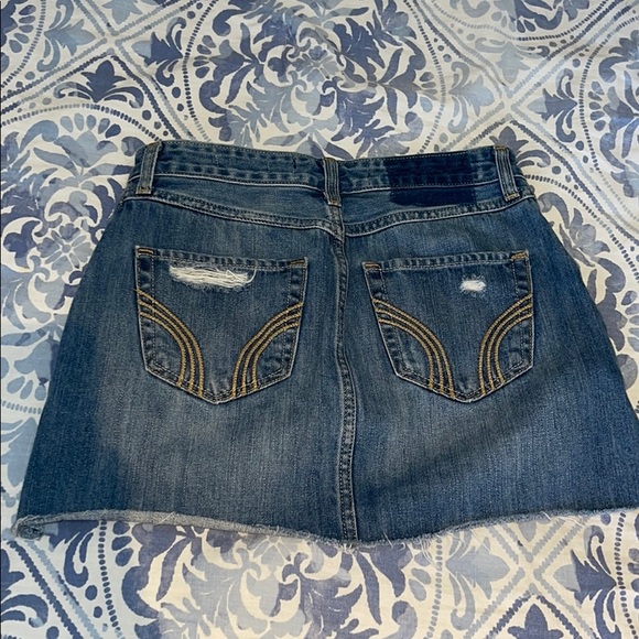 Ripped Jean Mini Skirt💕✨ - Picture 3 of 5